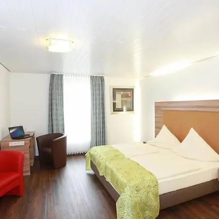 Hubertus 3*